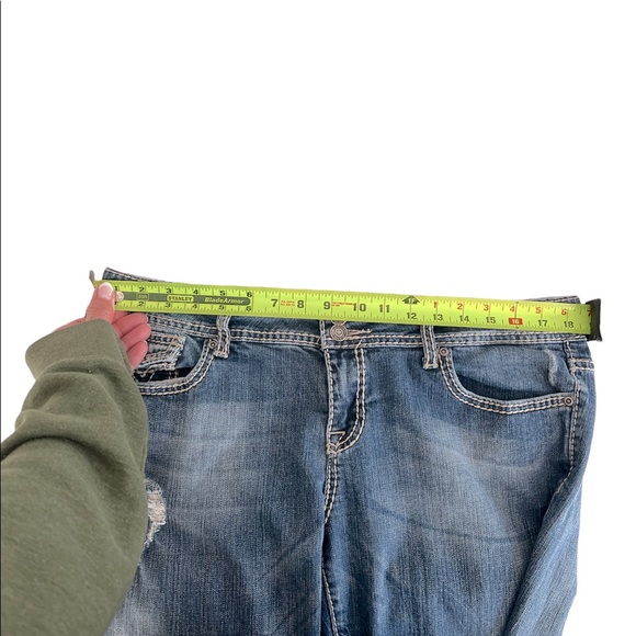 Womens Vigoss Fit Boot destroyed ripped jeans w/flap back pockets - Picture 7 of 9